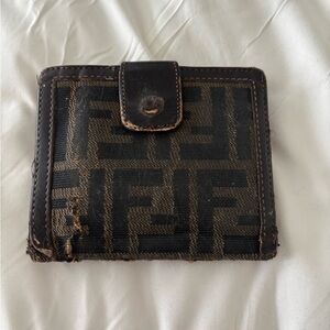 LOW START!🔥Fendi Vintage Wallet